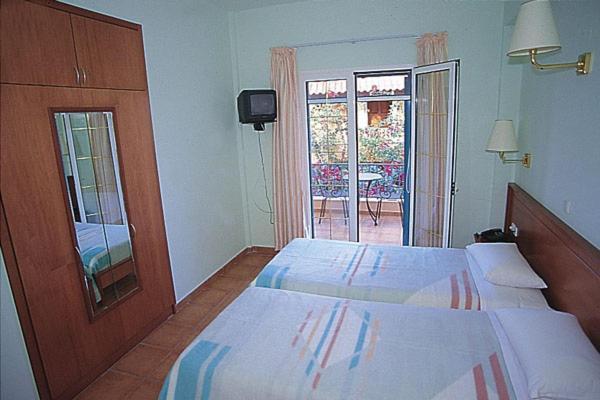 Poseidon Apartments Agios Gordios  Exterior foto